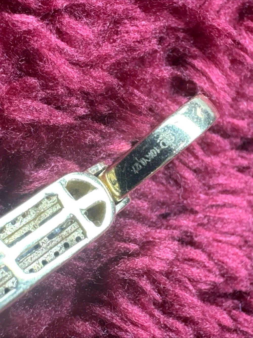 10K Yellow Gold Diamond Initial L Pendant 0.27 CT Baguette Round 2.5g